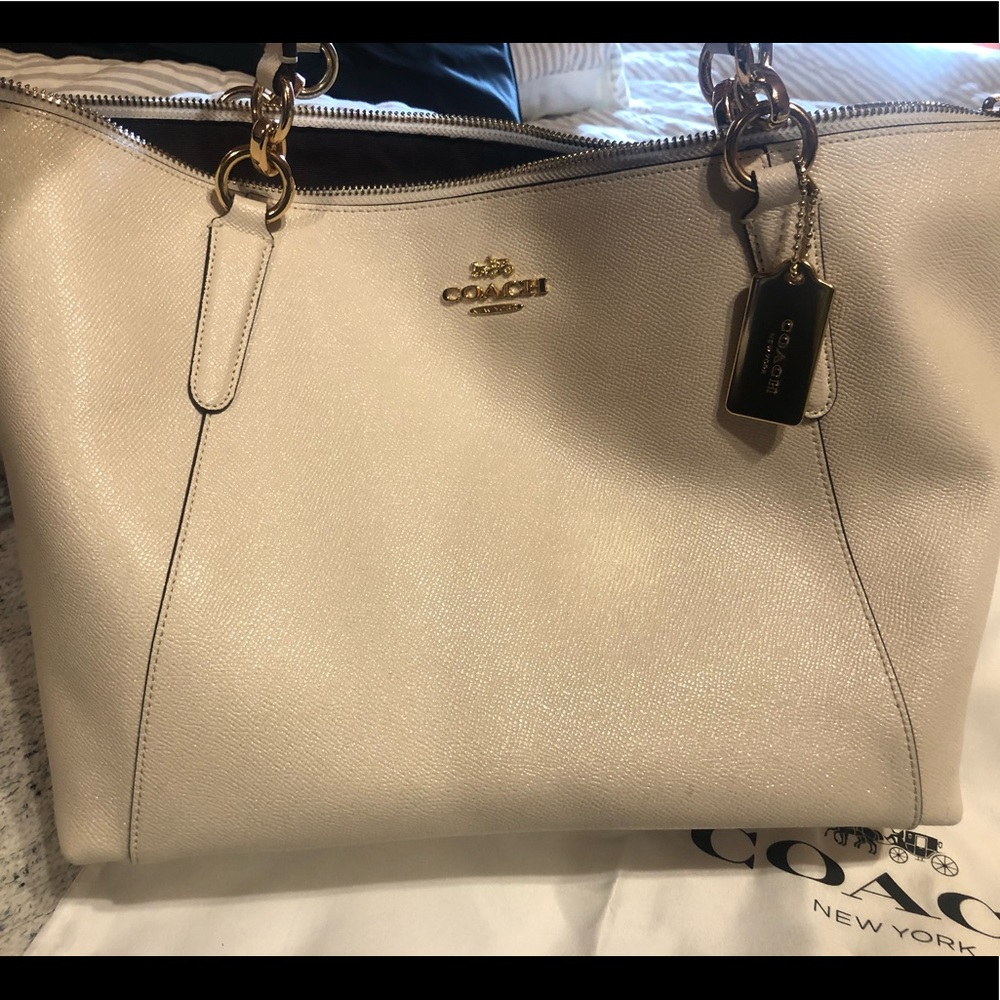 Coach Purse - Picture 2 of 7